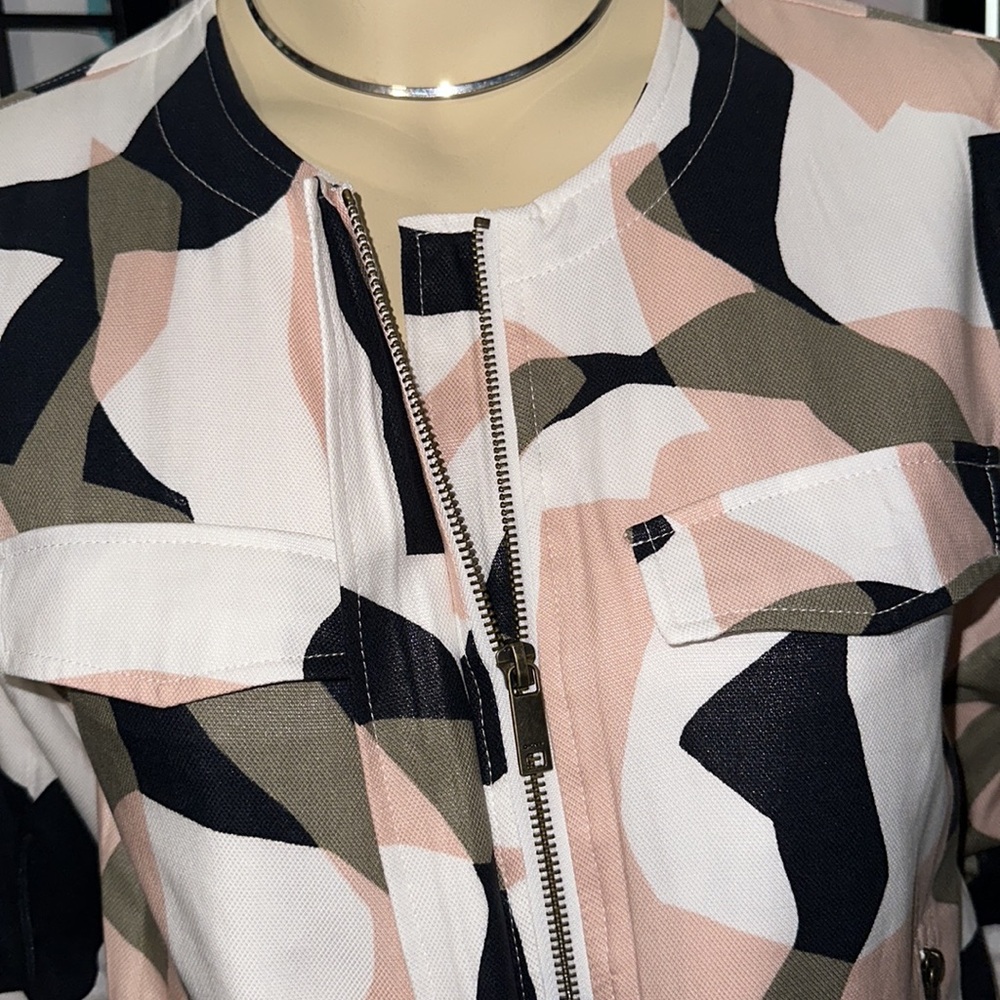 DKNY Geometric Jacket - Picture 10 of 13